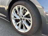 純正アルミホイール装着 綺麗な状態です。