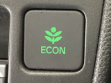 ★ECONスイッチ★ エコドライブを加速しよう!スイッチをONにすると、運転の仕方によるロスを抑え込み燃費をよくするようクルマが頑張ります(*^ー^*)燃費向上にチャレンジ♪