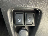 運転席、助手席共にシートヒーターを装備していますので、寒い時期にはうれしい装備です。