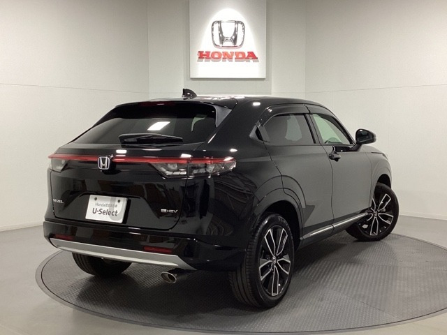 ホンダ ヴェゼル 1.5 ハイブリッド Z の中古車詳細 (13,000km