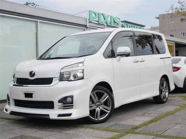 ヴォクシー 2.0 ZS 