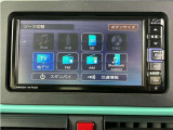 ダイハツ純正メモリーナ(KENWOOD製NMZK-W70D)です♪目的地まで案内するナビゲーション機能の他にフルセグ画質で楽しめるTVやBluetooth Audio☆DVD再生など多彩な機能が満載で運転を快適にサポートしてくれます☆