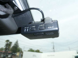 ドライブレコーダー:前方の運転状況を映像で記録します。