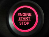 スマートキーでプッシュスタート!エンジンスタートも楽々です
