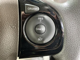 【クルーズコントロール】高速道路や自動車専用道路を走行中にドライバーが設定した速度で、アクセルペダルを踏まなくても、一定の車速で走行してくれます!