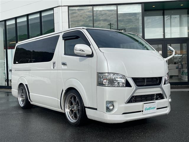 トヨタ ハイエースバン 
