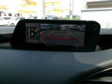 360&deg;モニターで前方や後方だけでなく、左右も映せますので、安心して駐車や走行ができます!