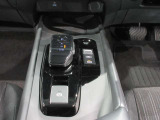 なめらかな電制シフトです低燃費でお財布にもやさしいです