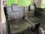 3列目シートはもちろん状態良好☆大人でもゆったりと座って頂けますので、大人数でのお出かけもラクラクです♪ご家族で、気の知れた仲間で、ドライブに行くのが楽しみですね♪