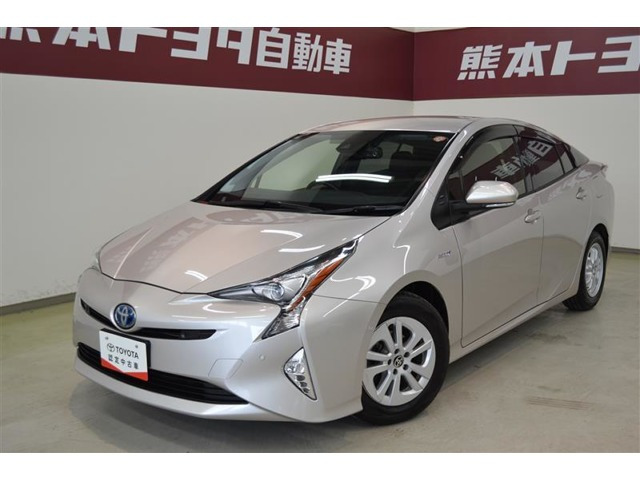 トヨタ プリウス 