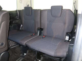 3列目シートも広々としたスペースを確保しています。大人数でのお出かけもバッチリです。