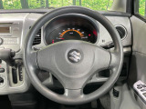 ステアリングも使用感が少なく、きれいな状態となっております♪