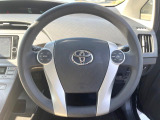 ステアリングも使用感が少なく、きれいな状態となっております♪
