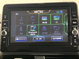 高性能で使いやすい日産純正ナビゲーションです。フルセグTVも鑑賞出来るしBluetooth機能付なのでお手持ちの携帯電話でハンドフリー通話も出来ます。