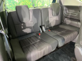 3列目シートはもちろん状態良好☆大人でもゆったりと座って頂けますので、大人数でのお出かけもラクラクです♪ご家族で、気の知れた仲間で、ドライブに行くのが楽しみですね♪