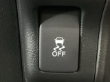 【VSA】ブレーキ時の車輪ロックを防ぐABS、加速時などの車輪空転を抑えるTCS、旋回時の横滑り抑制の3つの機能をトータルに制御!予期しないクルマの挙動の乱れを防ぐ安全装備です♪