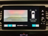 バックでの車庫入れも安心です! リアカメラが付いているバックモニター付のナビを装備しております。バンパーについているソナーや、操作線もついており距離感も画面から確認できます。