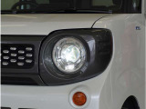 【LEDヘッドライト】省電力で長寿命の明るく運転しやすいLEDヘッドランプです。明るく照らすので暗い夜道からお客様を守ってくれます。お近くの広島マツダまでお越しください。