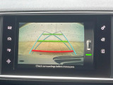●ガイドライン付きバックカメラ:不安な駐車もこれで安心!ガイドライン付きなので狭い箇所での駐車もラクラクです!