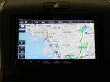 【ナビゲーション】メモリーナビを装着しております!目的地の検索だけでなくTV視聴やCD,DVD再生の他、Bluetooth接続が可能!クルマには無くてはならない装備ですね♪