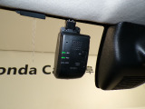 今や必需品となったドライブレコーダーも装着されています。運転中の記録を録画してくれます、万が一の時にドライブレコーダーがあれば安心です!