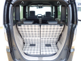 ◆定員乗車時のカーゴルームです。普段のお買い物の荷物やたくさんの収納が可能です。