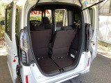 リアシートがあっても、しっかり荷物を積む事ができます。