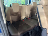 3列目シートはもちろん状態良好☆大人でもゆったりと座って頂けますので、大人数でのお出かけもラクラクです♪ご家族で、気の知れた仲間で、ドライブに行くのが楽しみですね♪