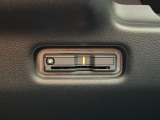 有料道路のレーン通過に便利なETC2.0車載器を装着しています。ご利用にはセットアップが必要となります。
