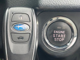 【アクセスキー&プッシュスタート】カバンやポケットに入れたままでもドアの施錠・解錠が可能なスマートキーを装備。エンジンのオン・オフ時もカギを取り出す必要が無く、ボタンをプッシュするだけでOK♪
