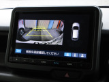 バックをするとき自動でリアの様子が映る『リアカメラ』付き!画面で確認しながらバックができますから安心ですね。でも、目視も大切ですよ!安全第一でお願いします!