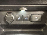 シートヒーター装備!エアコンに比べて暖まるスピードが速いので冬でも快適に過ごせます