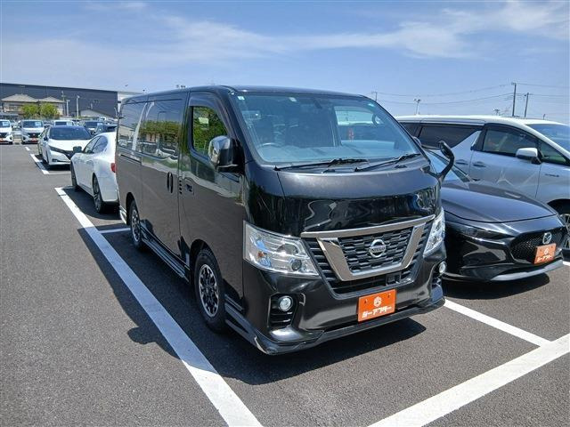 日産 NV350キャラバン 