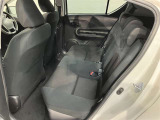 広々とした後部座席です♪