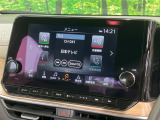 【純正ナビ】人気の純正ナビを装備しております。ナビの使いやすさはもちろん、オーディオ機能も充実!キャンプや旅行はもちろん、通勤や買い物など普段のドライブも楽しくなるはず♪