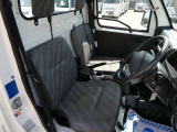 室内は除菌・消臭済みで、清潔・キレイに仕上げております。内装が綺麗な車は気持ちがいいですよね!