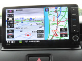 【 ホンダ純正ギャザズ・ VXU-215VZi】ホンダ純正の9インチメモリーナビが装備されています。