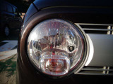 ヘッドランプも黄ばみなどなく綺麗な状態を保っています。