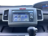 ドライブの必需品。見やすい・使いやすいHonda純正のメモリーナビを搭載。
