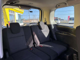 3列目の座席もゆったりとお乗りいただけますよ!!