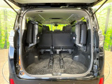 普段のお買い物や通勤、送迎等に十分な荷室スペースを確保しております。セカンドシートを倒すと、大きな荷物の積載も可能です♪
