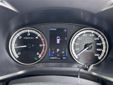 【スピードメーター】メーターがシンプルで見やすく運転しやすいですね!