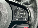 Hondaセンシングの機能のひとつ、アダプティブクルーズコントロール付!アクセルから足を離しても設定したスピードと前車との車間を保ち走行してくれます!車線維持もアシスト☆高速道路で疲労軽減ですね☆