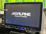 【ALPINE 11インチBIGDA】お手持ちのスマートフォンとの連携で、ナビや音楽再生など各種アプリを使用可能。スマホに近い感覚でお使いいただけます♪