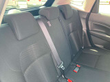 後部座席です。綺麗・清潔に仕上げております。内装の綺麗なお車は気持ちが良いですし、コンディションのいい車が多いです。