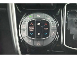 運転席と助手席でそれぞれお好みの温度設定が可能です。便利です♪
