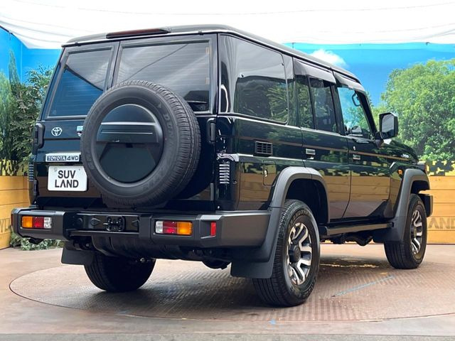 トヨタ ランドクルーザー70 2.8 AX ディーゼル 4WD の中古車詳細