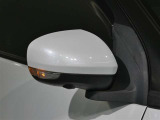 対向車からも視認性が向上するドアミラーになります