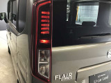ブレーキランプはLED仕様となっております。後続車への視認性にも優れています。