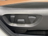 【パワーシート】スイッチ一つで簡単にシートの微調整が可能!電動だから力もいりません!快適なシートポジションにセットして、快適なドライブをお楽しみください。